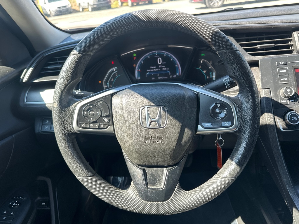 Vehicle image 23 of 37
