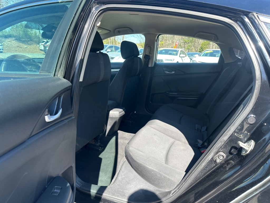 Vehicle image 14 of 37