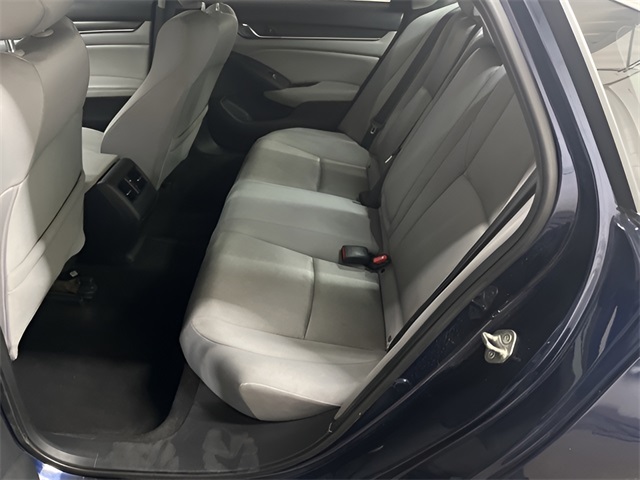 2019 Honda Accord EX 1.5T Image 11 of 25