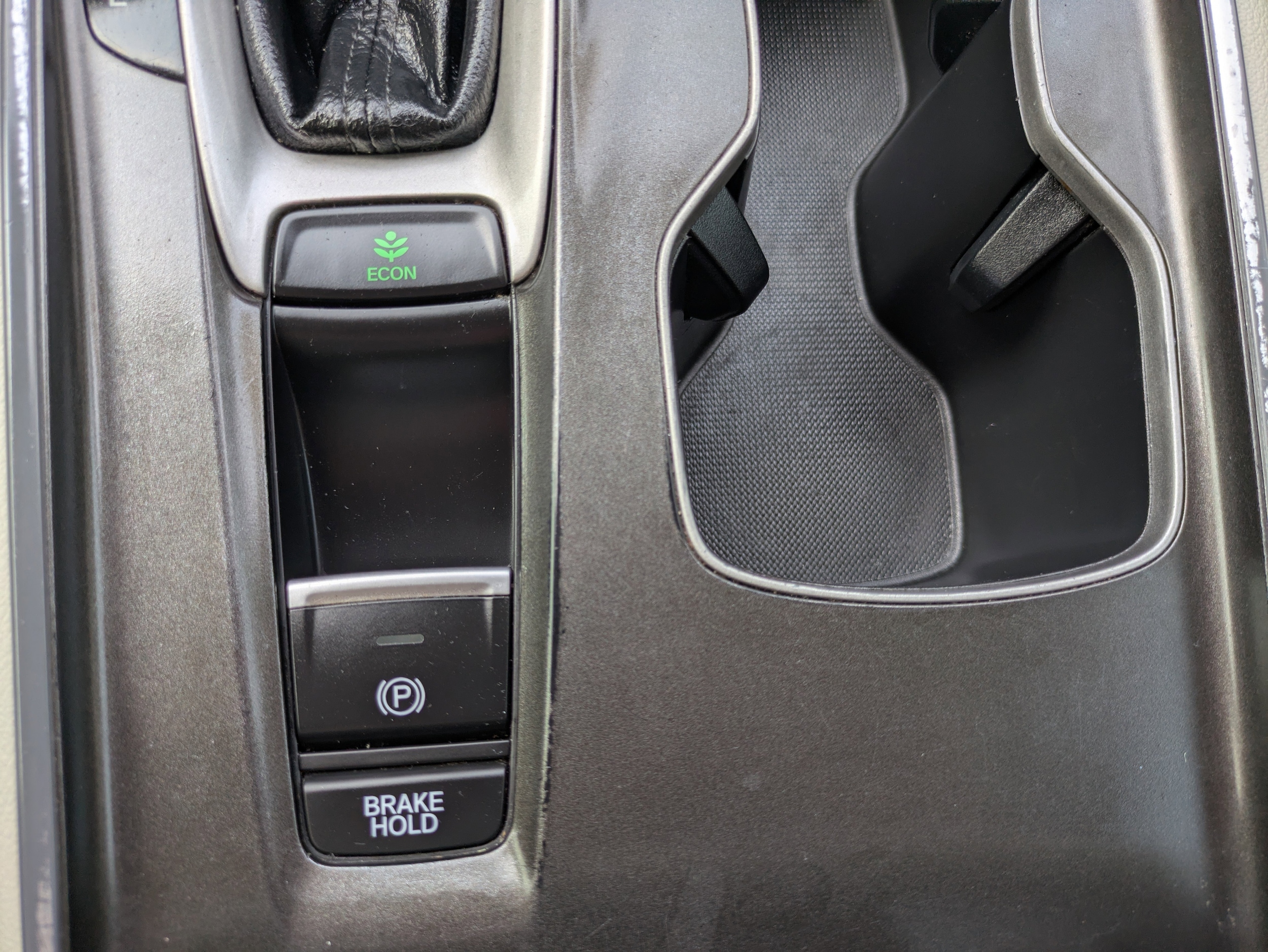 Vehicle image 20 of 25
