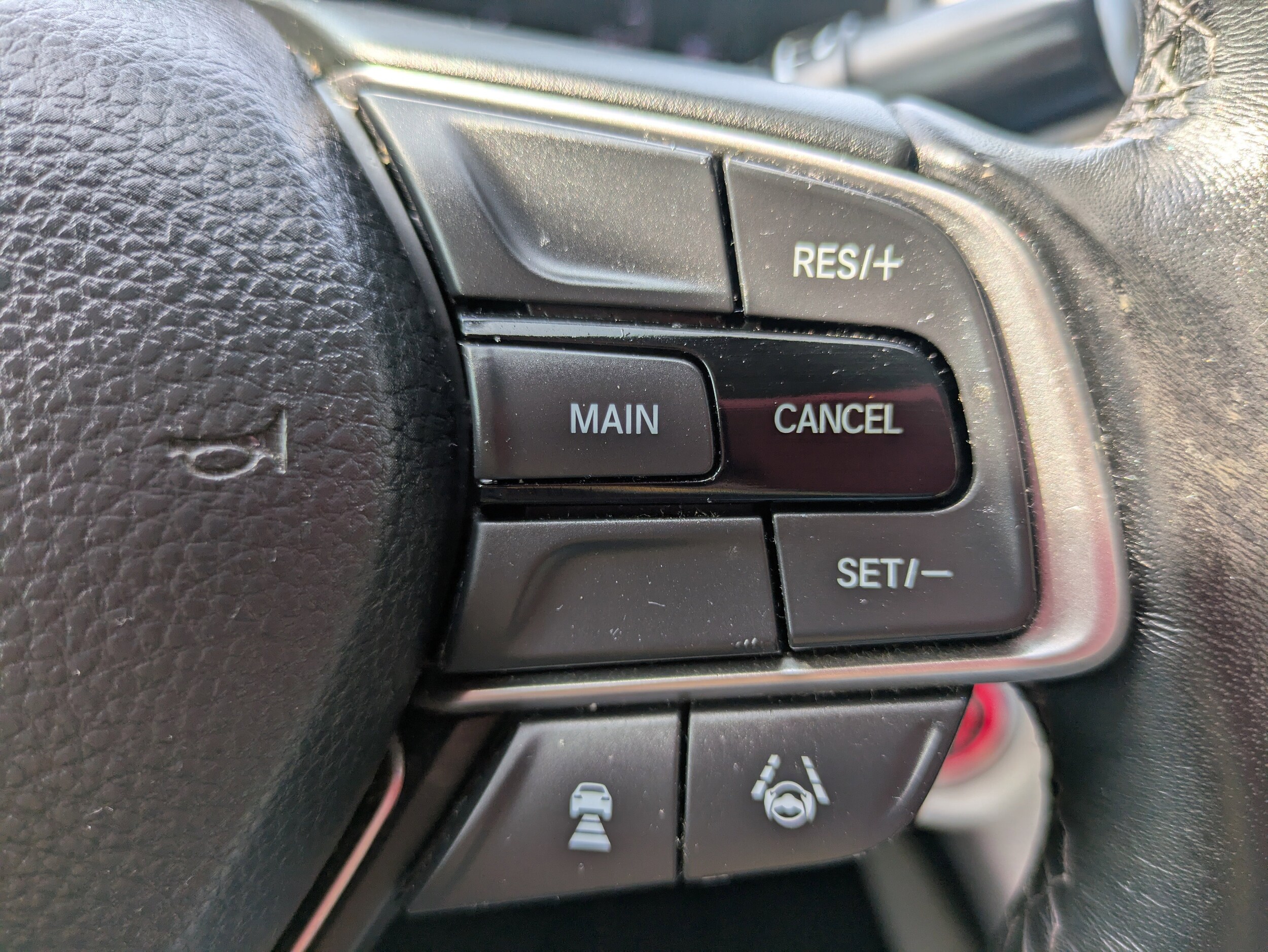 Vehicle image 15 of 25