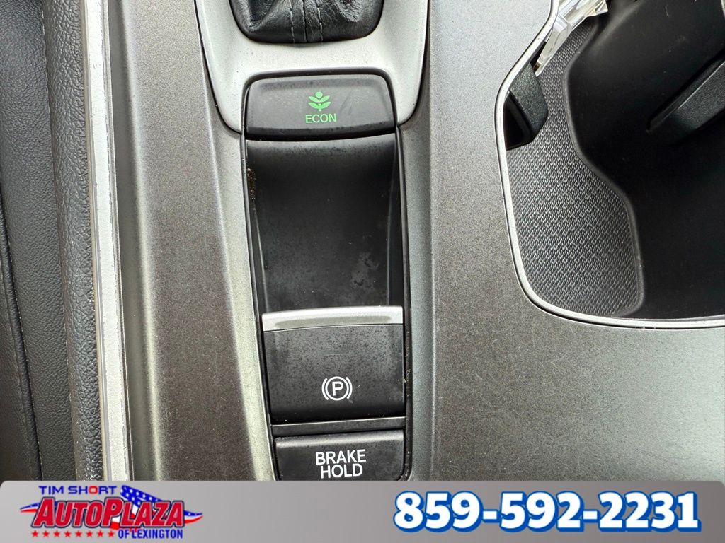2019 Honda Accord EX-L 1.5T Image 24 of 33