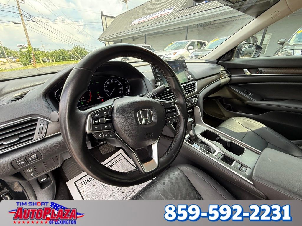2019 Honda Accord EX-L 1.5T Image 16 of 33