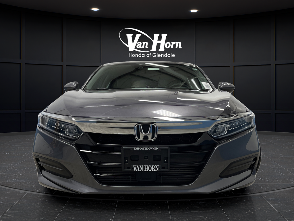 2019 Honda Accord LX 1.5T Image 2 of 34