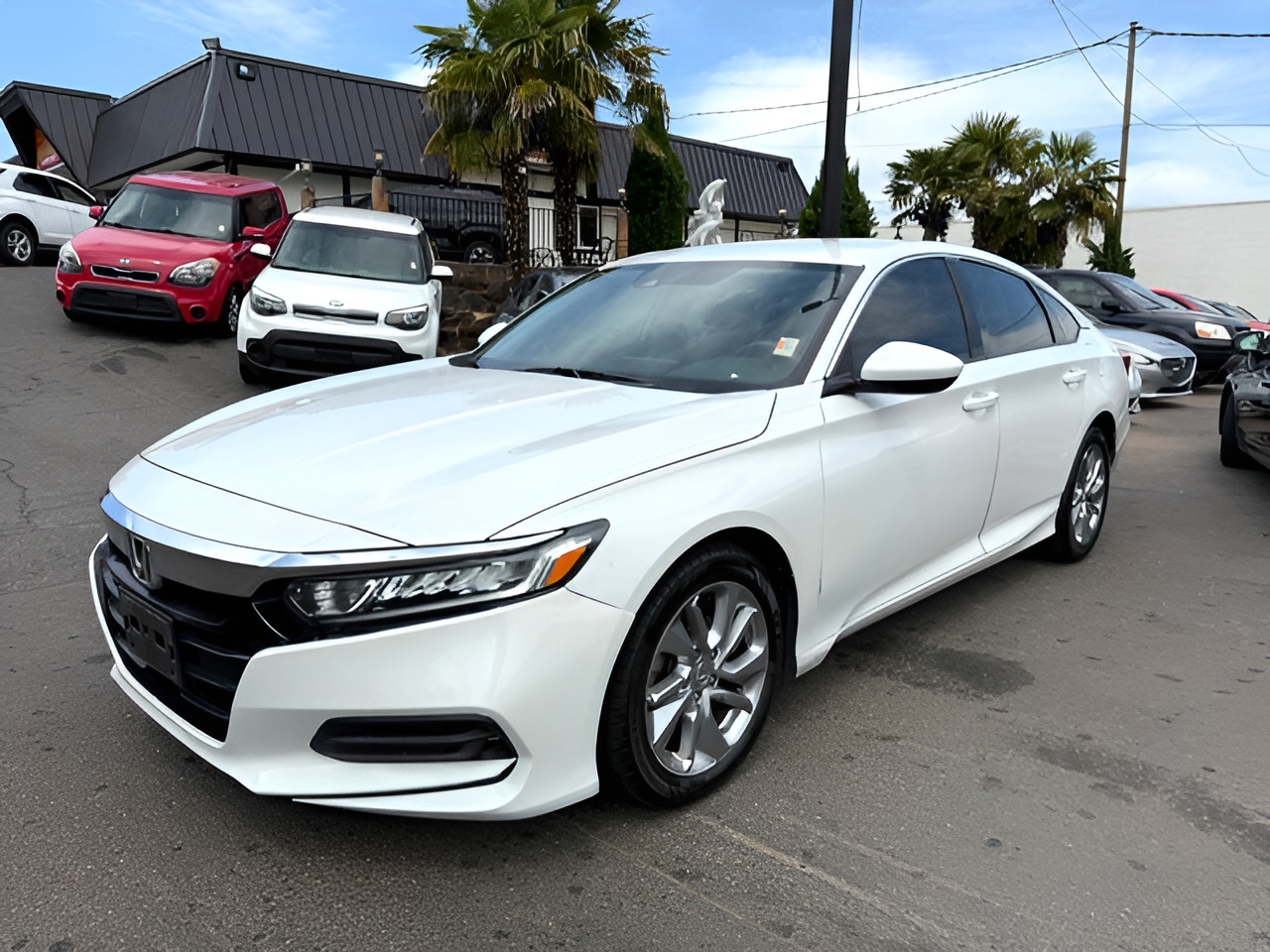 Vehicle image 29 of 34
