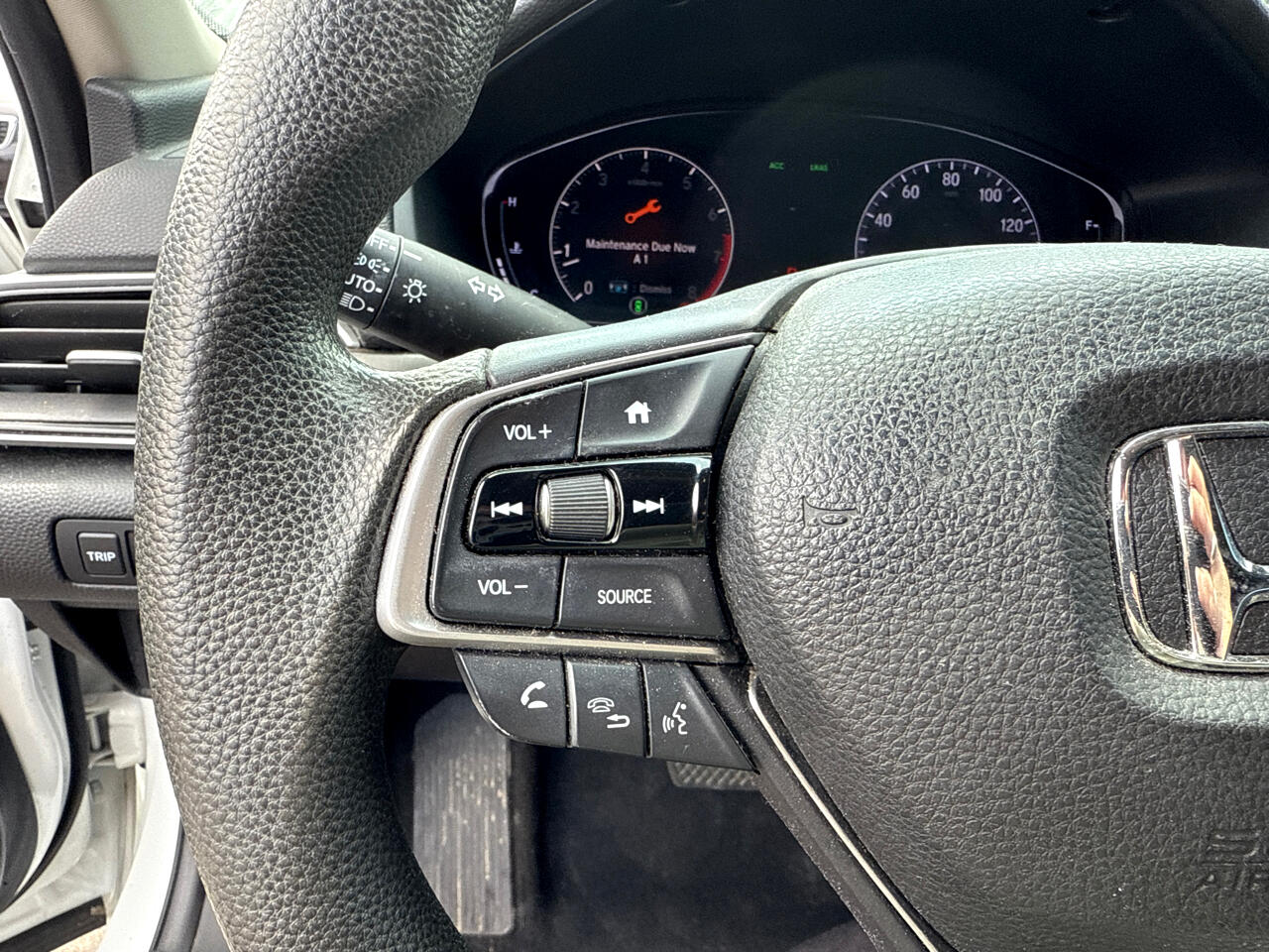 Vehicle image 16 of 34