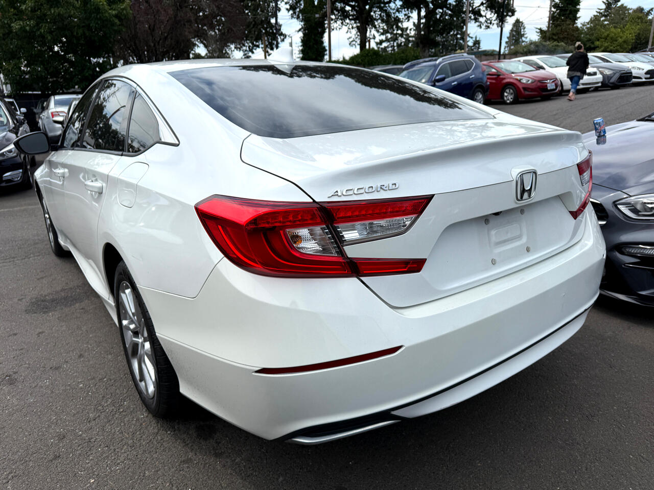 Vehicle image 5 of 34