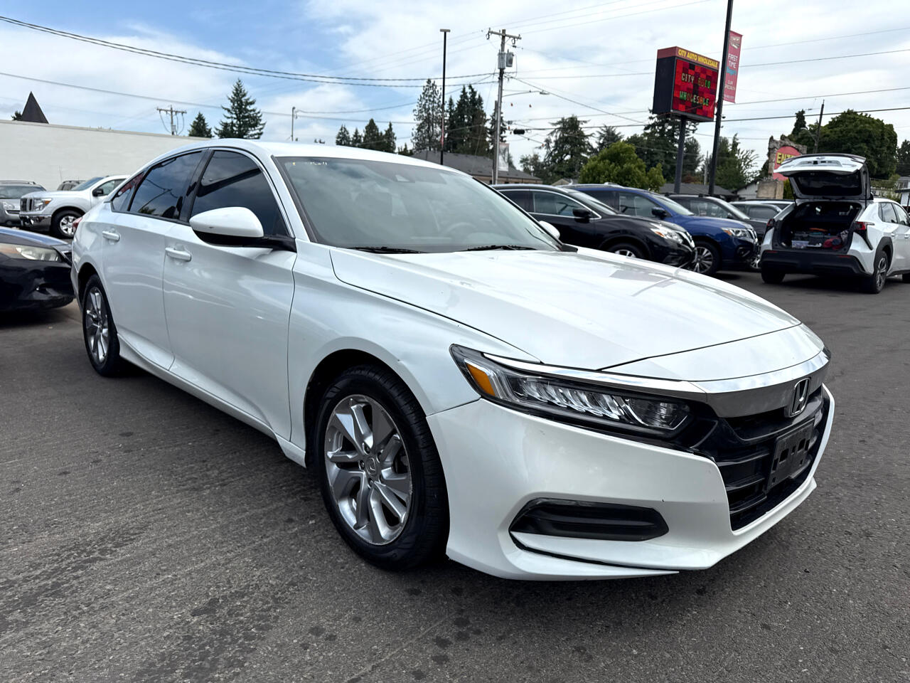 Vehicle image 4 of 34