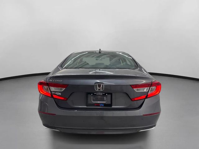 2019 Honda Accord LX 1.5T Image 6 of 38