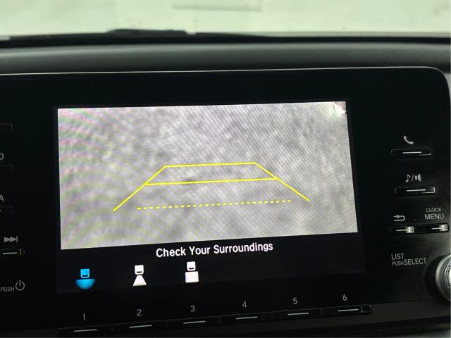 2019 Honda Accord LX 1.5T Image 20 of 38