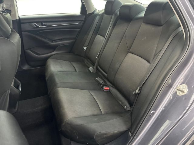 2019 Honda Accord LX 1.5T Image 13 of 38