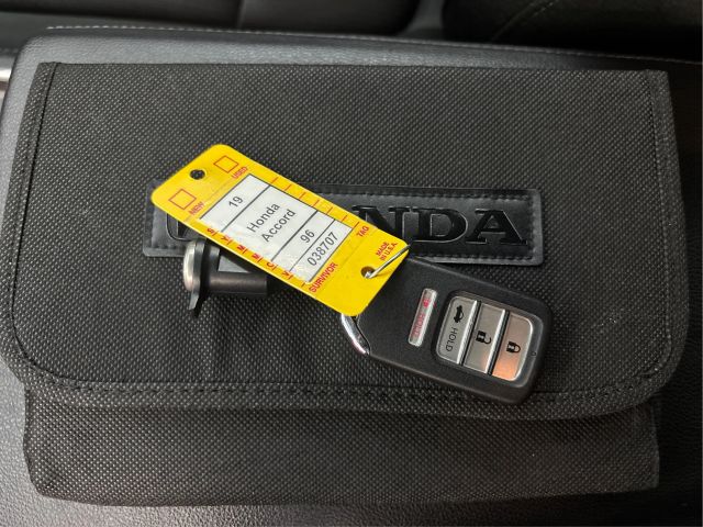 2019 Honda Accord LX 1.5T Image 28 of 38