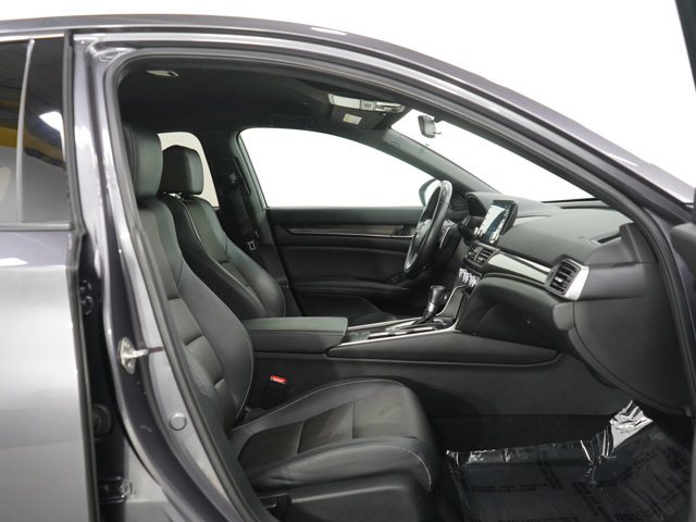 2019 Honda Accord Sport 1.5T Image 12 of 29