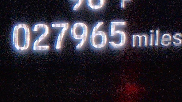 Vehicle image 11 of 24