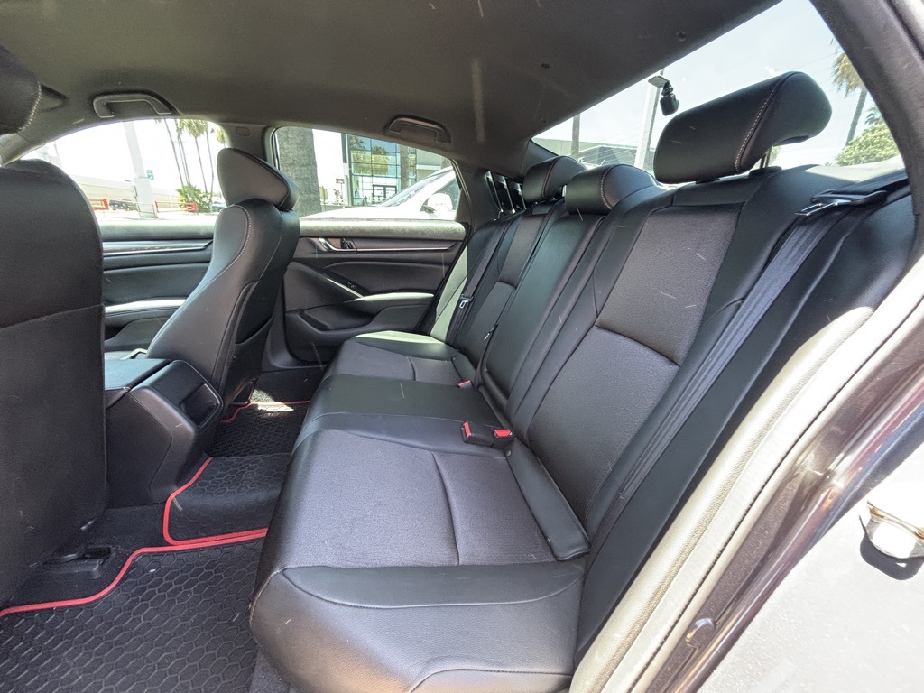 2019 Honda Accord Sport 1.5T Image 5 of 13