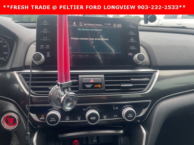 Vehicle image 16 of 22