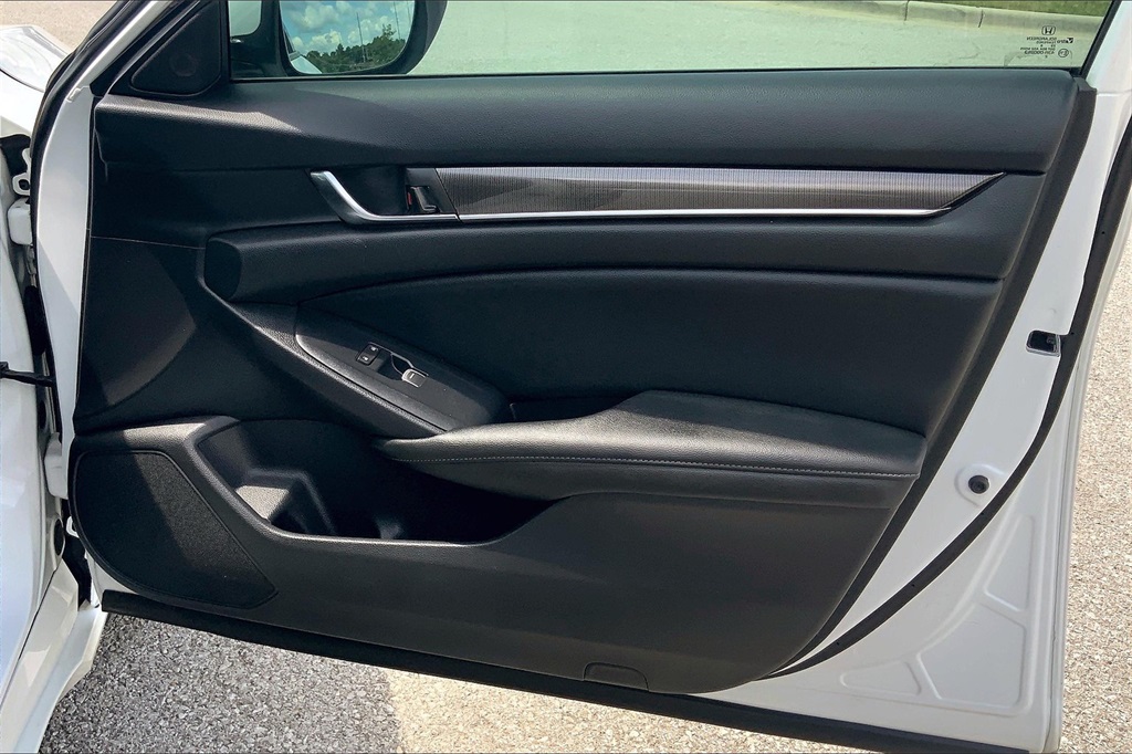 2019 Honda Accord Sport 1.5T Image 22 of 27