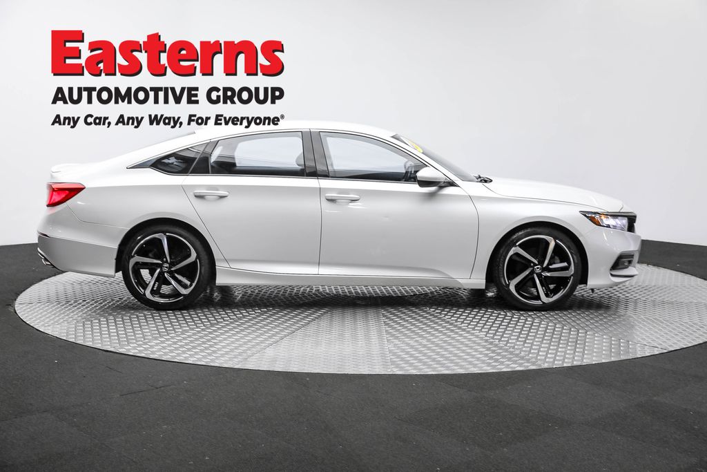 2019 Honda Accord Sport 1.5T Image 17 of 61