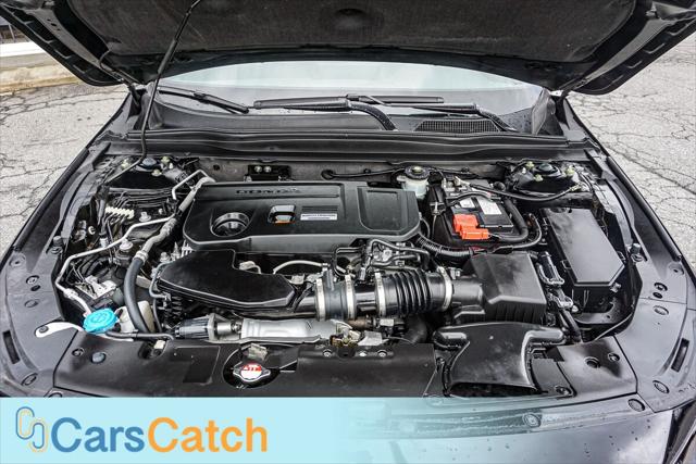 2019 Honda Accord Sport 2.0T Image 15 of 45