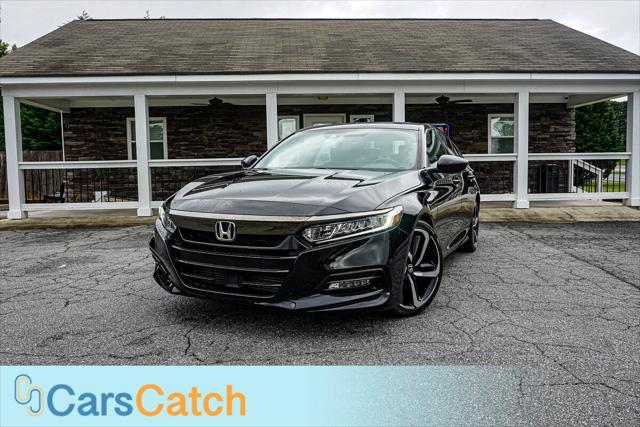 2019 Honda Accord Sport 2.0T Image 3 of 45