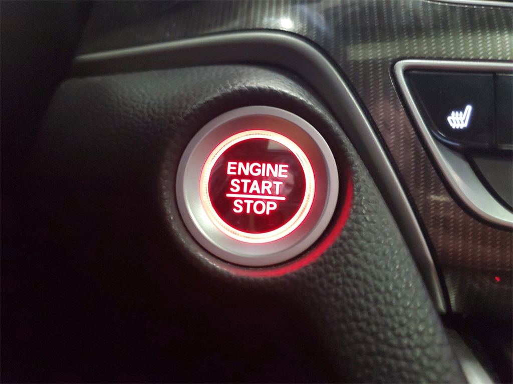 2019 Honda Accord Sport 2.0T Image 18 of 38
