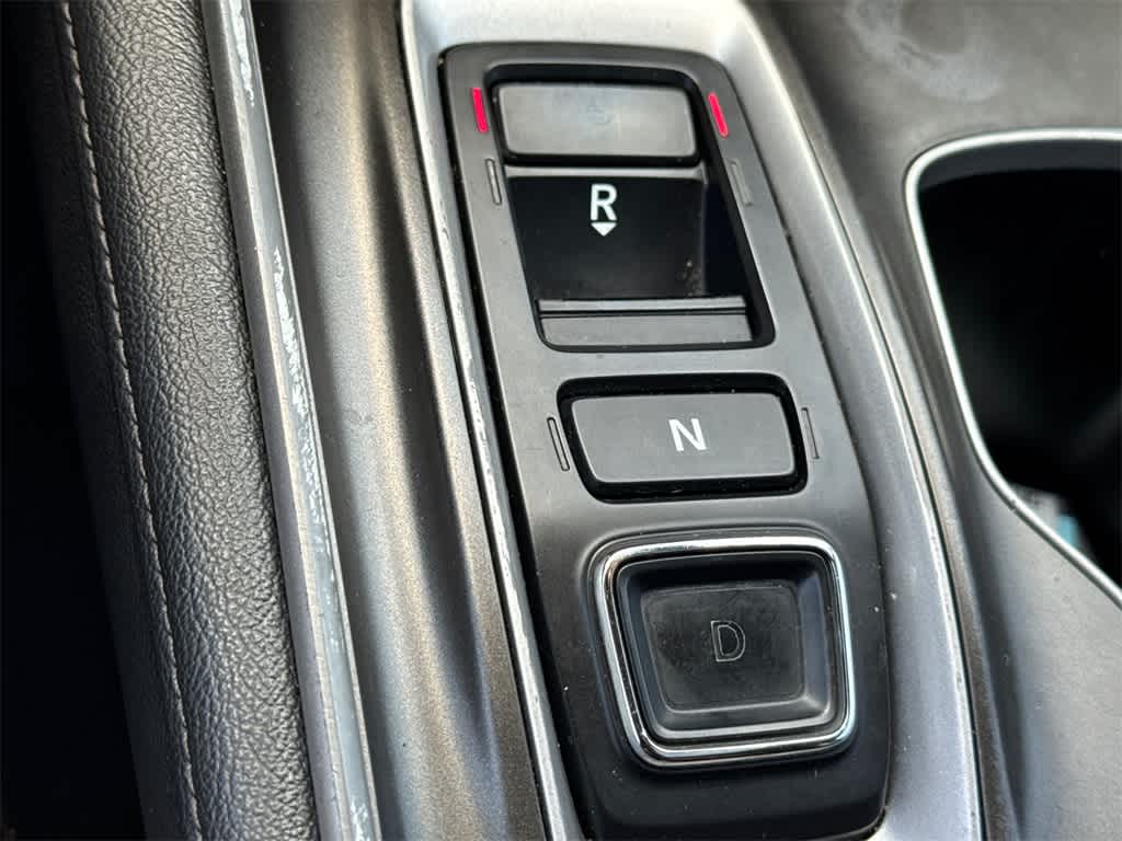 2019 Honda Accord Touring 2.0T Image 21 of 33