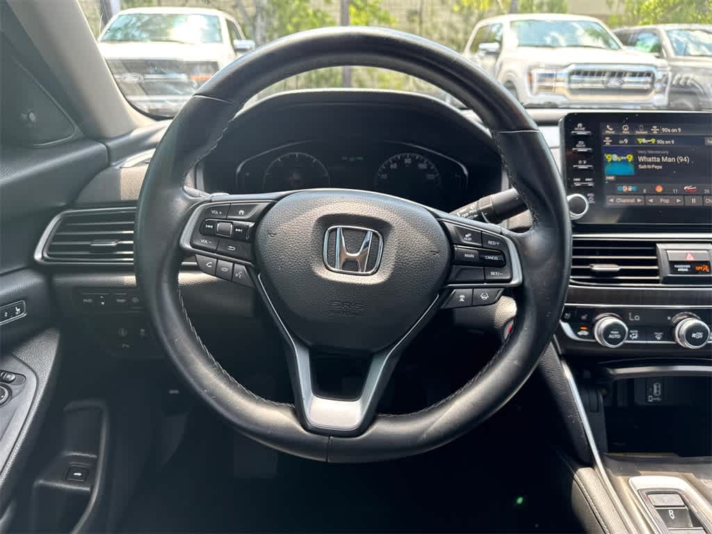 2019 Honda Accord Touring 2.0T Image 26 of 33