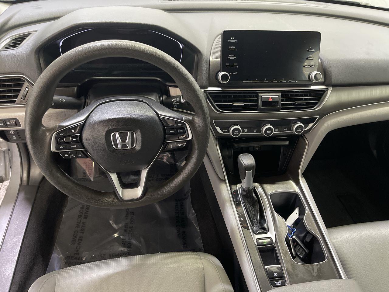 2019 Honda Accord LX 1.5T Image 14 of 23