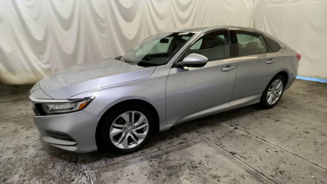 2019 Honda Accord LX 1.5T Image 1 of 23