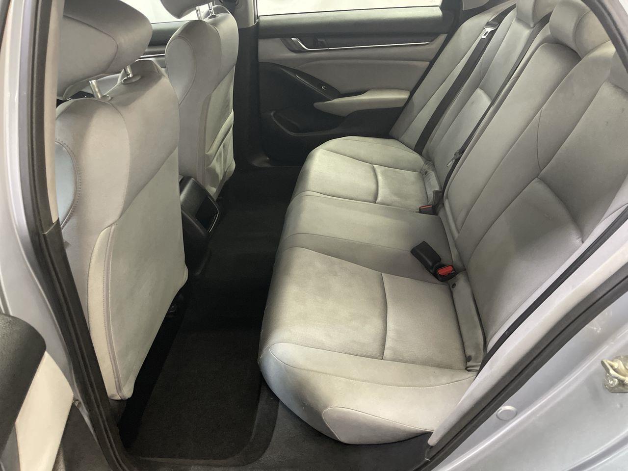 2019 Honda Accord LX 1.5T Image 12 of 23