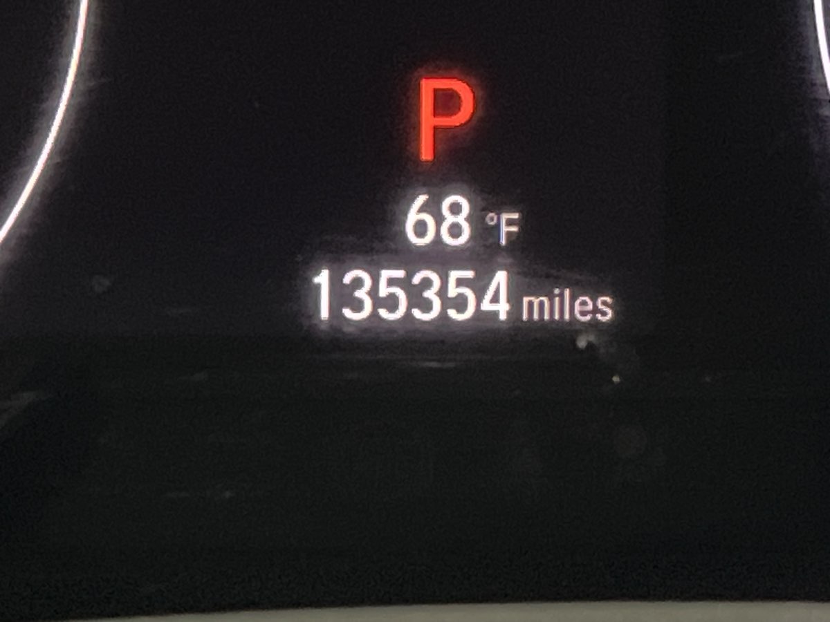 Vehicle image 13 of 33