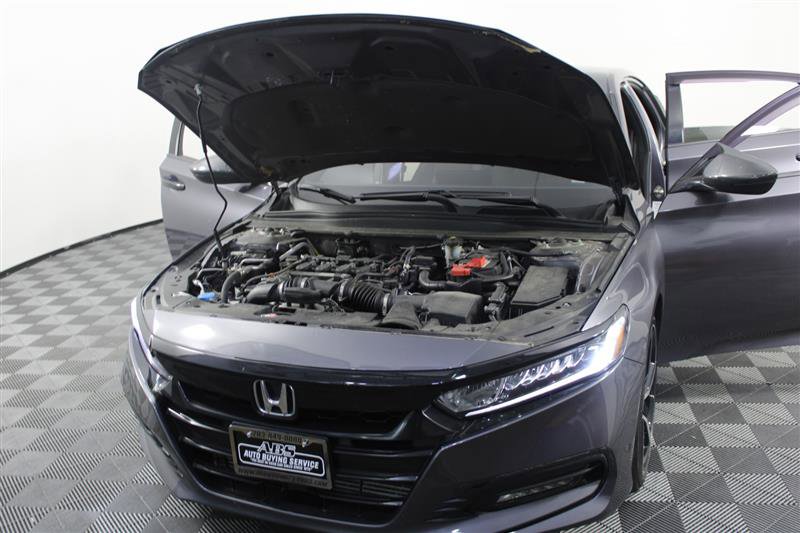 Vehicle image 5 of 51
