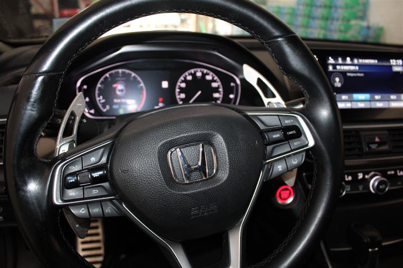 Vehicle image 47 of 51