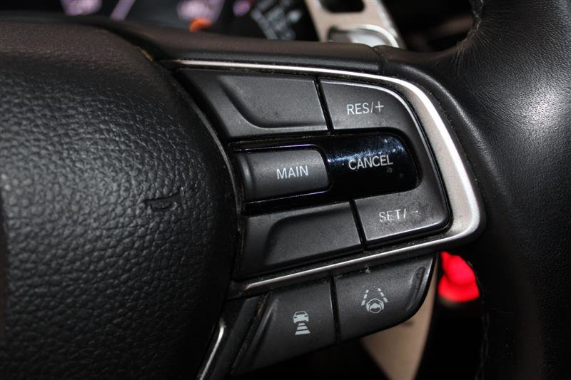 Vehicle image 43 of 51