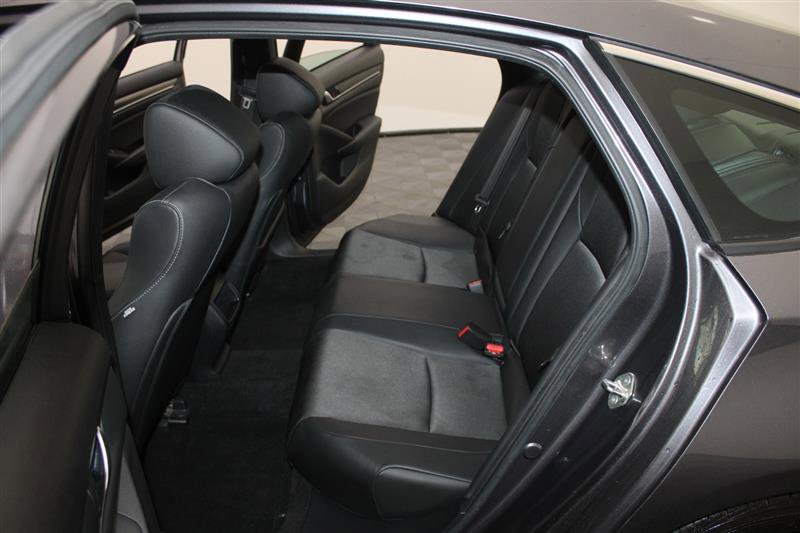 2019 Honda Accord Sport 1.5T Image 17 of 51