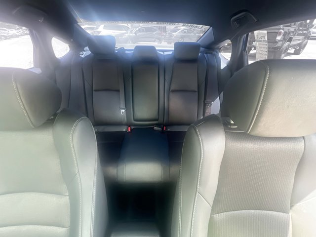 Vehicle image 12 of 33