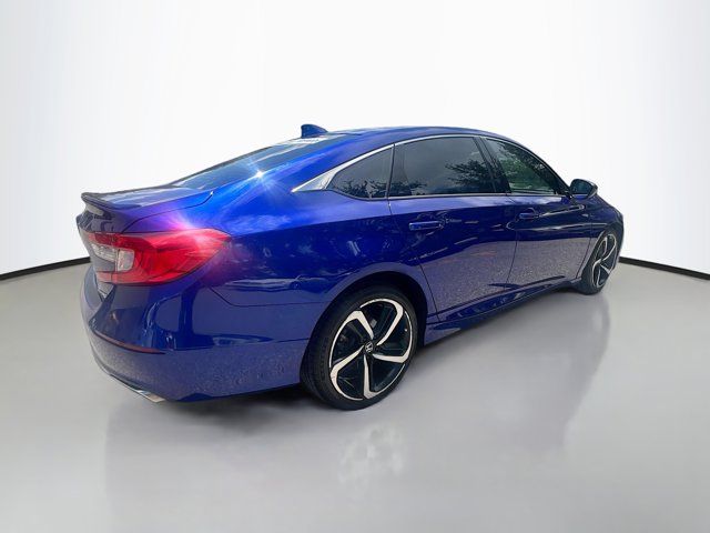 Vehicle image 5 of 33
