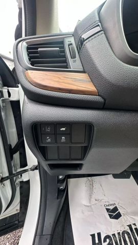 Vehicle image 16 of 51