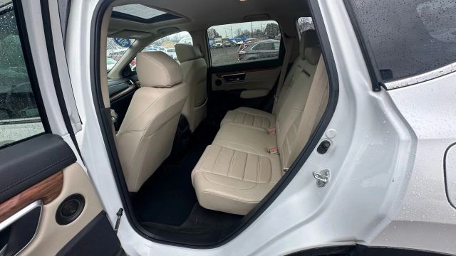 Vehicle image 24 of 51