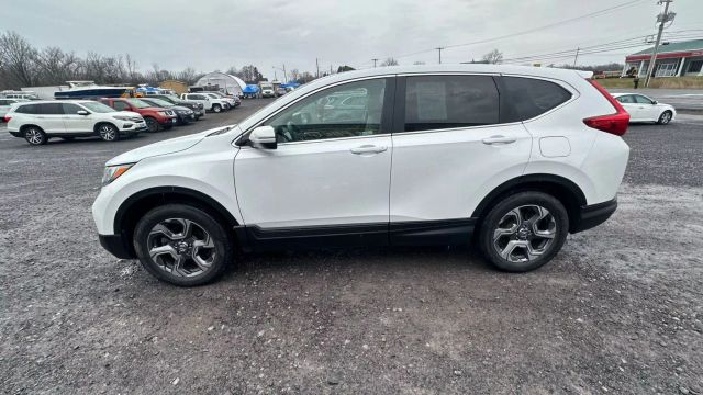 Vehicle image 10 of 51