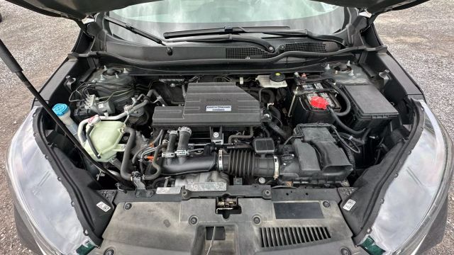 Vehicle image 17 of 49