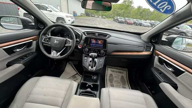 Vehicle image 41 of 49