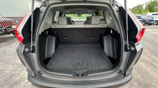 Vehicle image 20 of 49