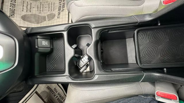 Vehicle image 14 of 49