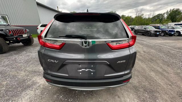 Vehicle image 8 of 49