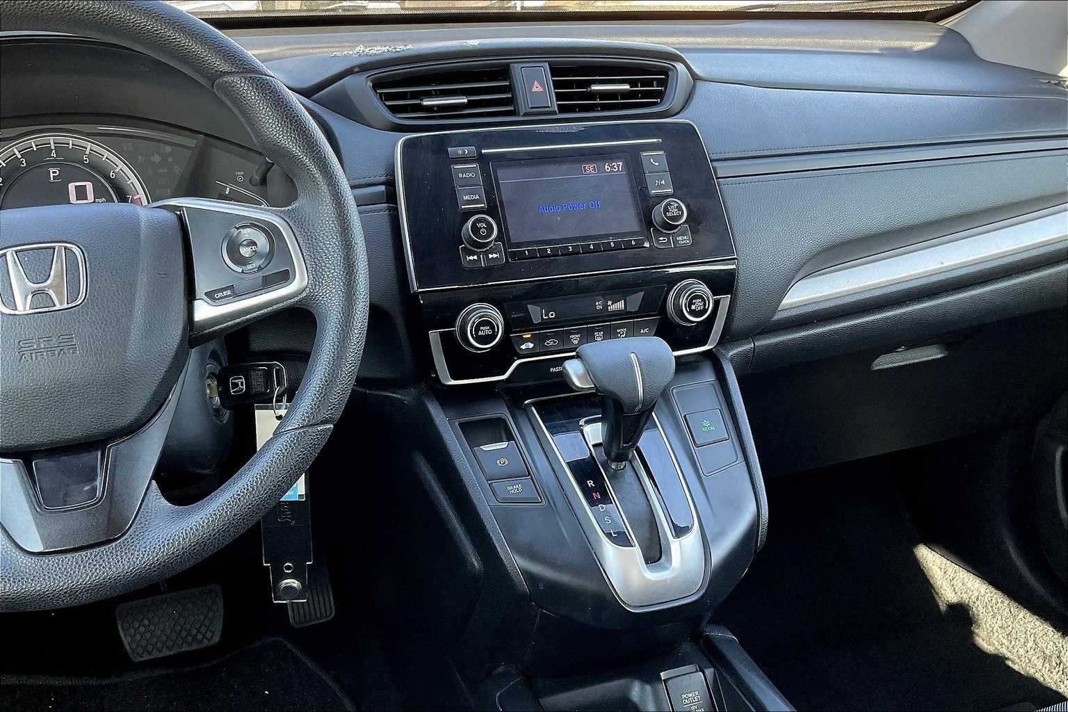 Vehicle image 19 of 31