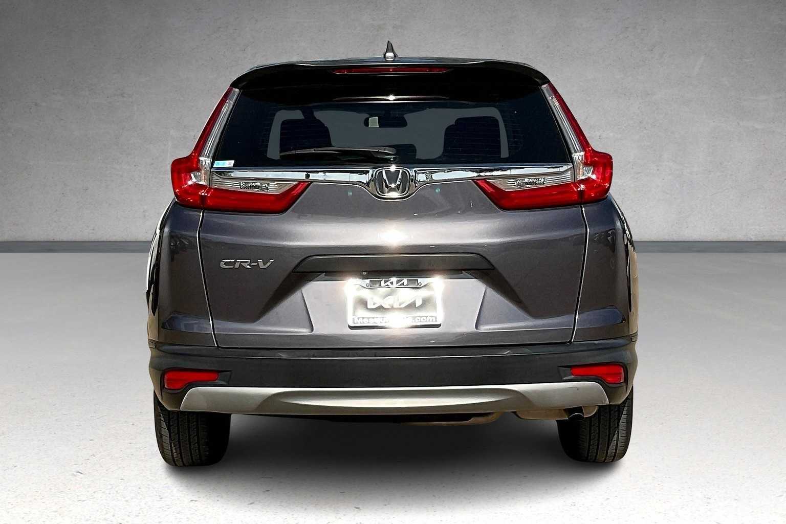 Vehicle image 6 of 31