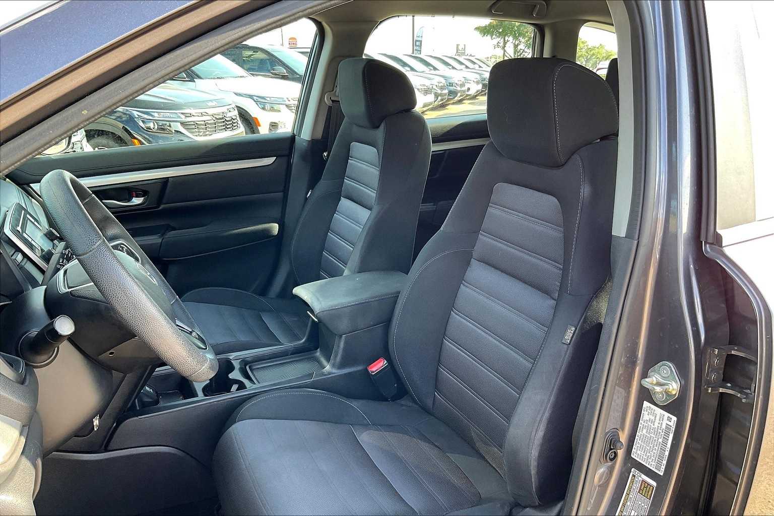 Vehicle image 12 of 31
