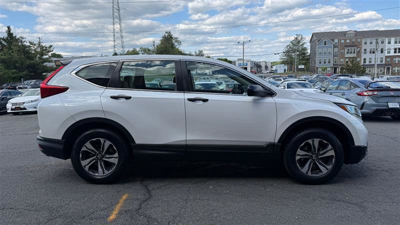 2019 Honda CR-V LX Image 3 of 31