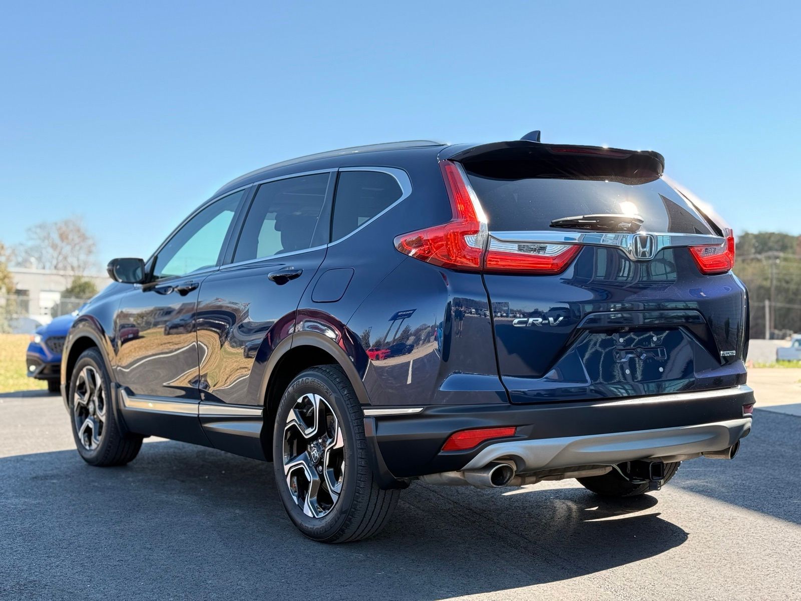 Vehicle image 9 of 40